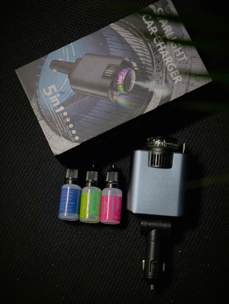 5-IN-1 SMART CAR CHARGER & PERFUME DIFFUSER – STARLIGHT EDITION