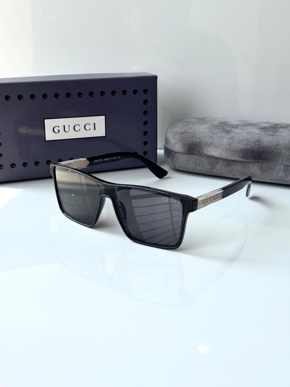 GUCCI GLOSSY BLACK SUNGLASSES – PREMIUM COLLECTION